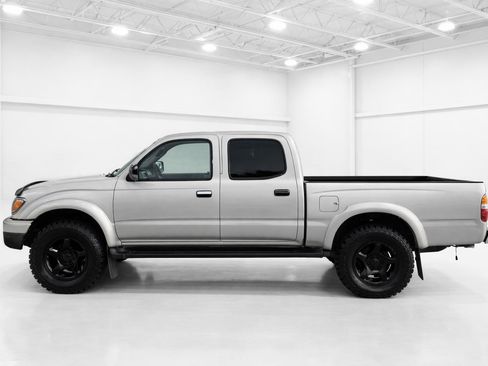 Used 2002 Toyota Tacoma PreRunner image 11