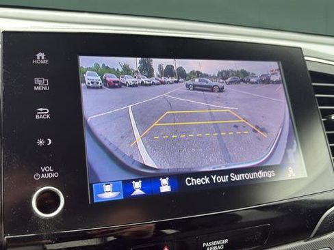 Used 2023 Honda Ridgeline RTL-E image 12