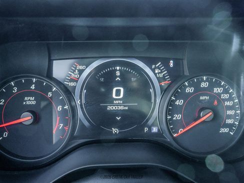 Used 2023 Chevrolet Camaro ZL1 RWD image 25