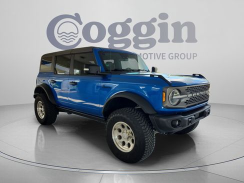 Used 2023 Ford Bronco Badlands AWD/4WD image 5