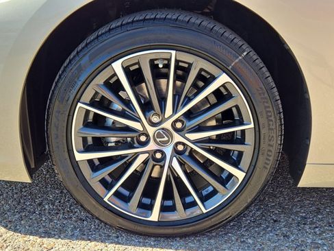 Certified 2025 Lexus ES 350 Premium w/ Premium Package image 11