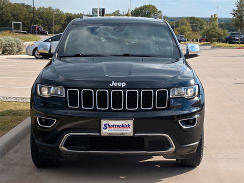 Used 2017 Jeep Grand Cherokee Limited image 8