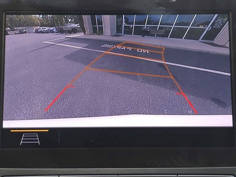 Used 2019 Chevrolet Equinox Premier FWD image 25