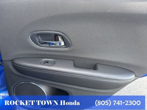 Used 2022 Honda HR-V EX image 10
