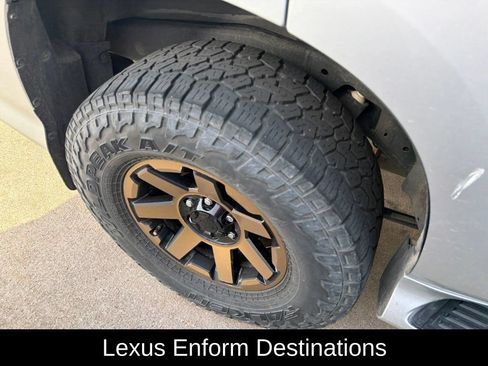 Used 2016 Lexus GX 460 w/ Premium Package AWD/4WD image 9