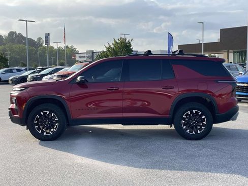 Used 2025 Chevrolet Traverse Z71 w/ Driver Confidence Package AWD/4WD image 26