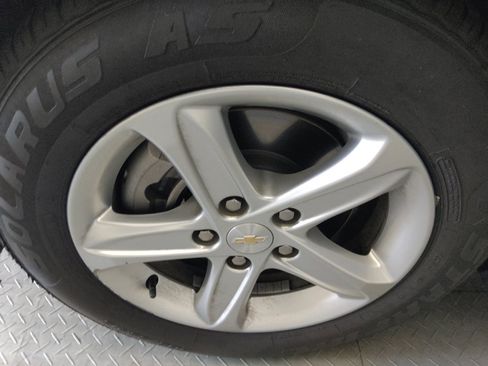 Used 2024 Chevrolet Malibu LS FWD image 31