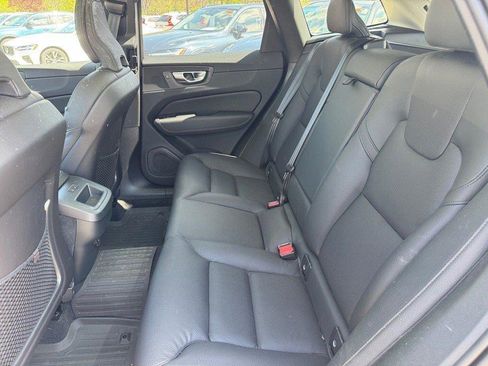 Certified 2025 Volvo XC60 B5 Plus w/ Protection Package Premier image 7