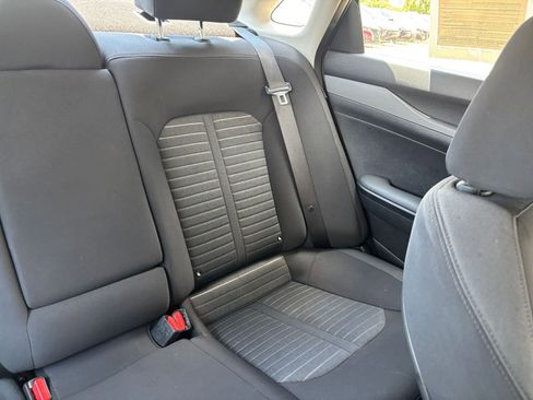 Used 2025 Kia K5 LXS FWD image 38