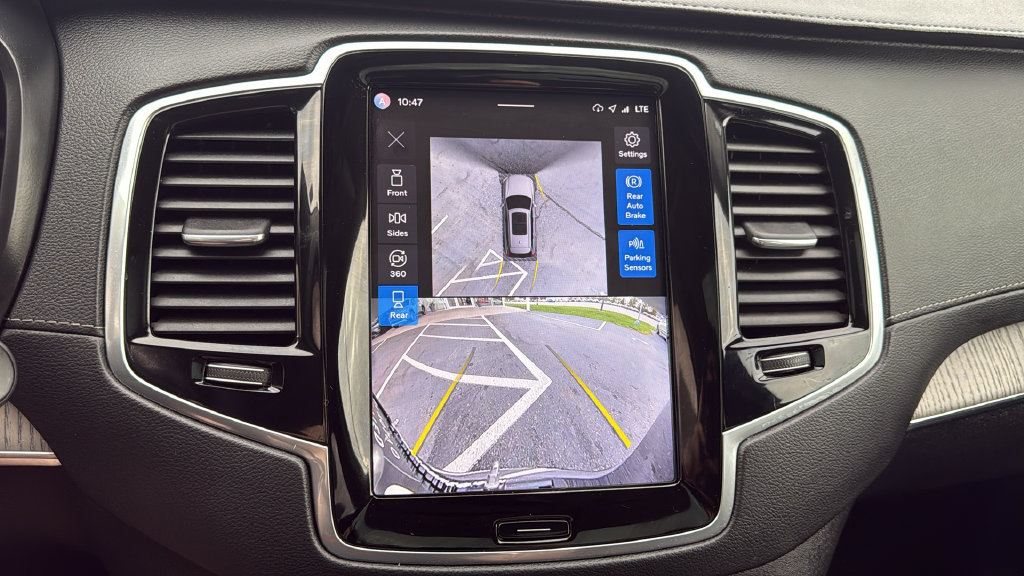 Certified 2024 Volvo XC90 T8 Ultimate AWD/4WD image 19