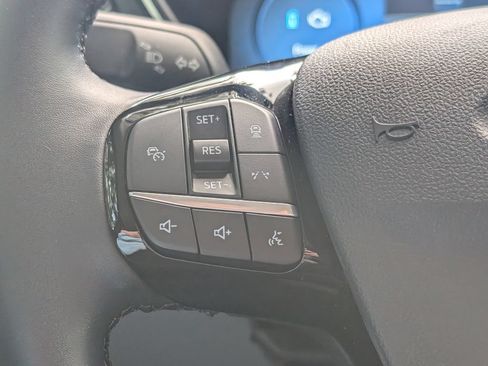 Used 2025 Ford Escape Platinum AWD/4WD image 26