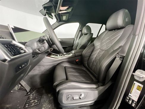 New 2026 BMW X5 xDrive40i w/ Premium Package image 20