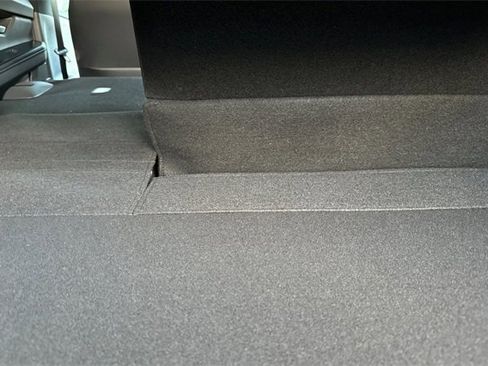 New 2026 Subaru Solterra Premium image 12