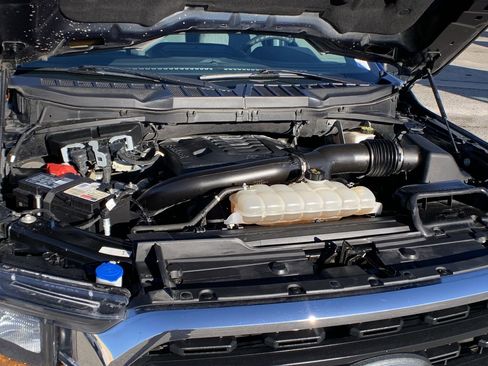 Used 2023 Ford F150 XLT image 41