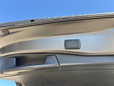 Used 2025 Toyota RAV4 XLE image 10