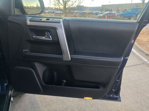 Used 2021 Toyota 4Runner SR5 image 30