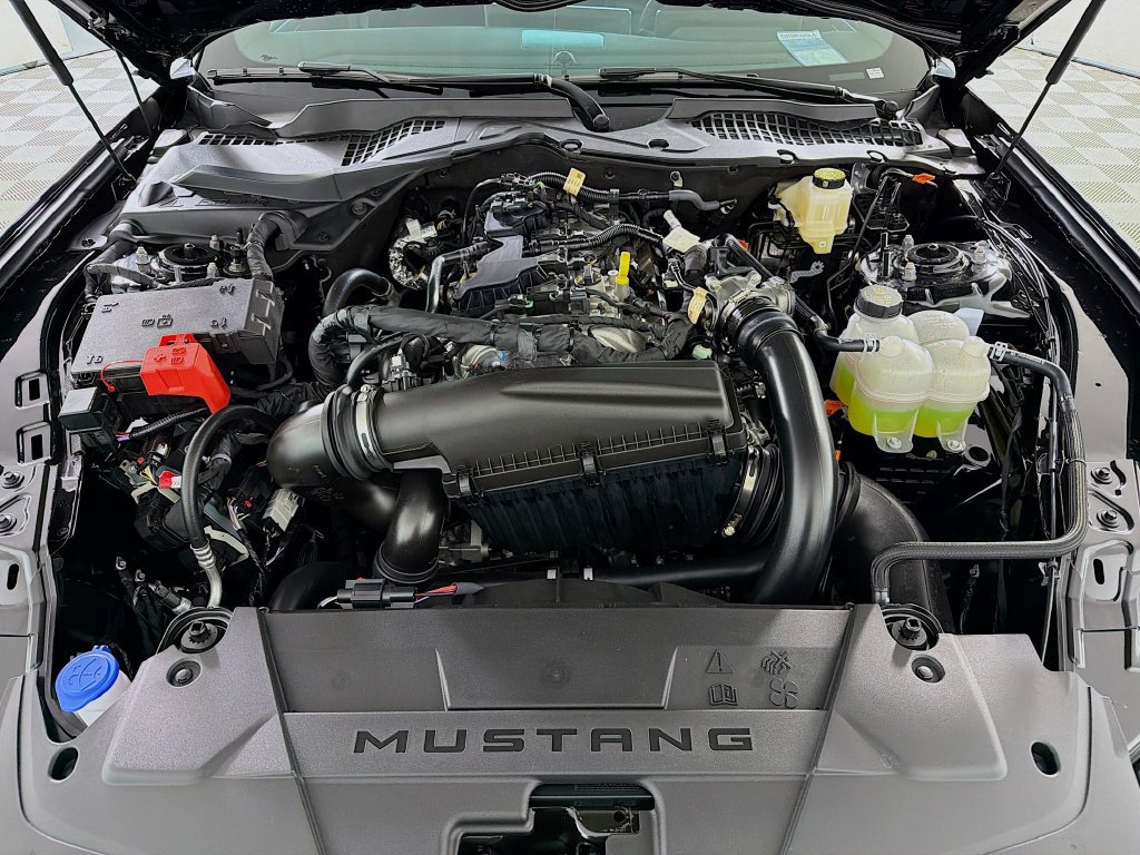 Certified 2026 Ford Mustang Coupe RWD image 27