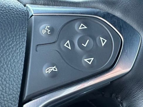 Used 2022 Chevrolet Traverse Premier w/ Redline Edition image 8