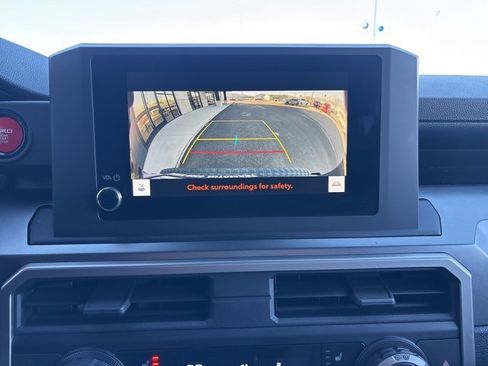 Used 2025 Toyota 4Runner TRD Off-Road image 25