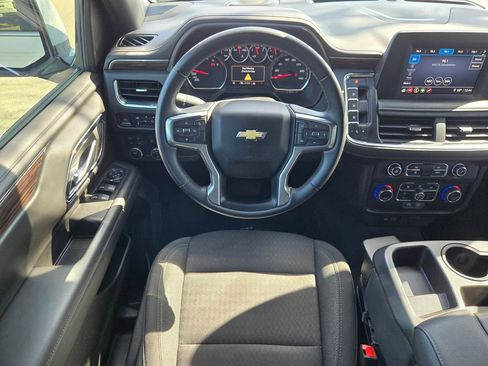 Used 2023 Chevrolet Suburban LS image 13