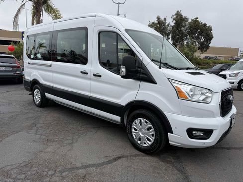 Used 2022 Ford Transit 350 XLT RWD image 5