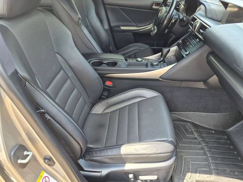 Used 2017 Lexus IS 300 F Sport AWD/4WD image 28