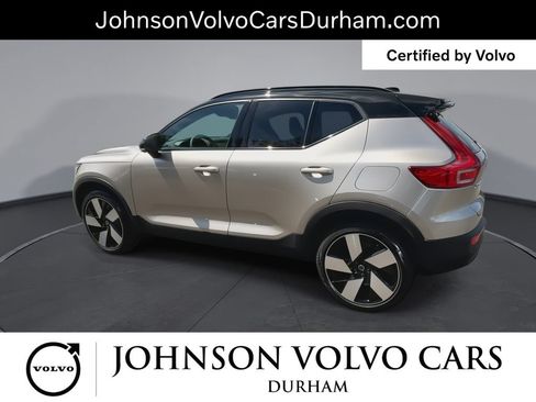 Certified 2023 Volvo XC40 Recharge Ultimate w/ Protection Package Premier AWD/4WD image 7