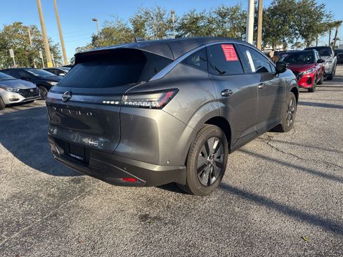 Certified 2025 Nissan Murano SL image 5