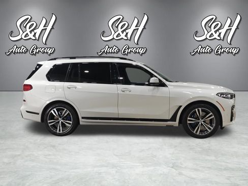 Used 2022 BMW X7 xDrive40i w/ M Sport Package AWD/4WD image 24