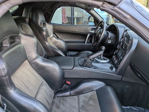 Used 2006 Dodge Viper SRT-10 RWD image 12