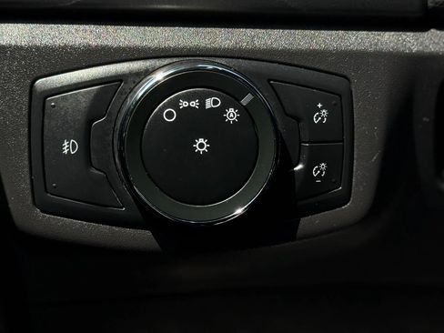 Used 2014 Ford Fusion SE w/ Equipment Group 502A FWD image 30