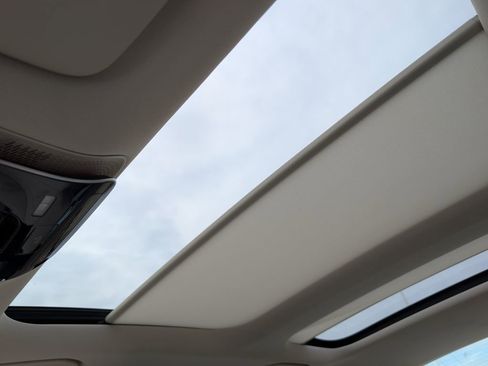 Used 2025 Mercedes-Benz E 350 E 350 image 28