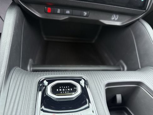 New 2026 Jeep Cherokee Laredo image 18