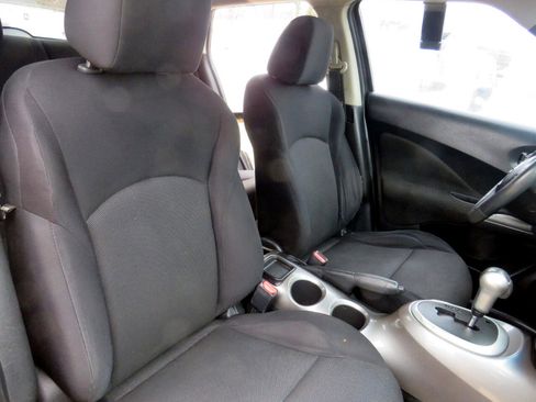 Used 2012 Nissan Juke S image 18