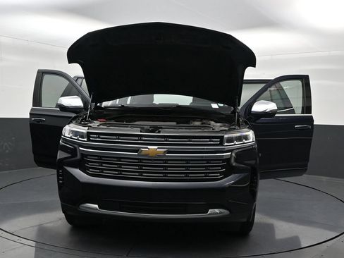 Used 2021 Chevrolet Tahoe Premier w/ Premium Package RWD image 36