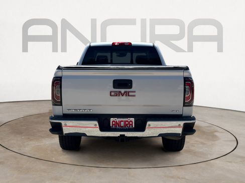 Used 2018 GMC Sierra 1500 SLT AWD/4WD image 9