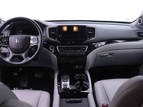 Used 2021 Honda Pilot Touring image 5