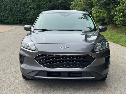 Used 2021 Ford Escape SE FWD image 3