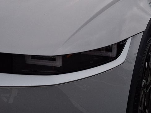 Certified 2023 Hyundai Ioniq 5 SEL AWD/4WD image 9