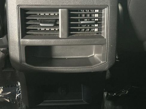 Certified 2023 Volkswagen Atlas Cross Sport SE FWD image 16