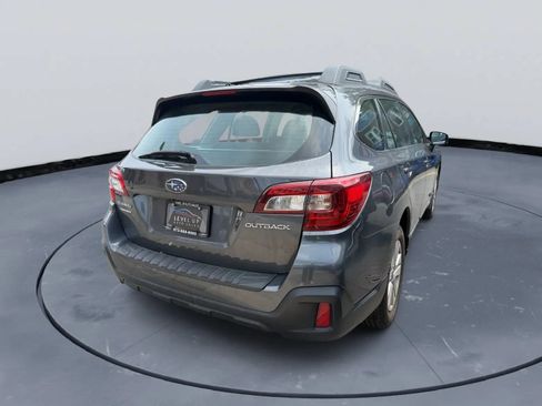 Used 2018 Subaru Outback 2.5i AWD/4WD image 5