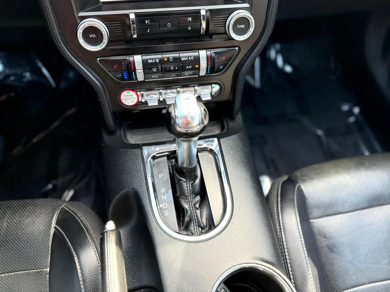 Used 2016 Ford Mustang Premium RWD image 19