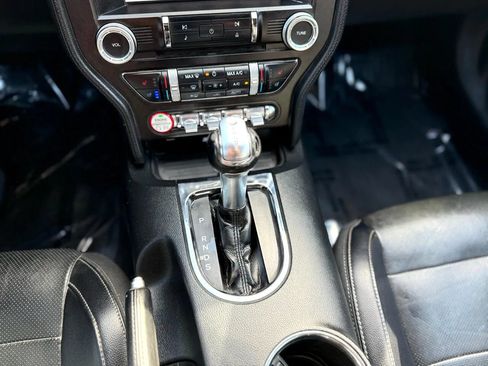 Used 2016 Ford Mustang Premium RWD image 19