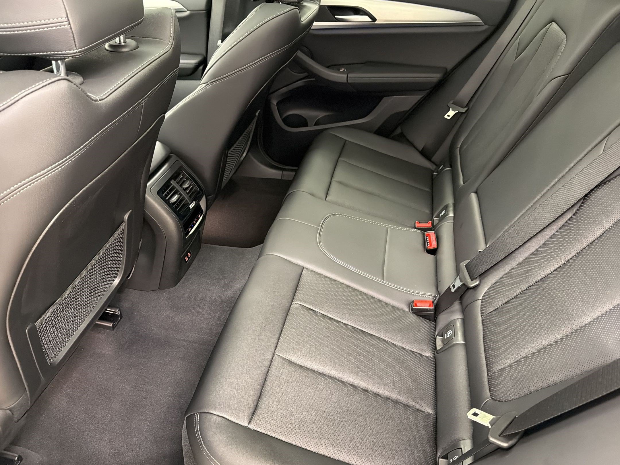 Certified 2024 BMW X3 M40i AWD/4WD image 22