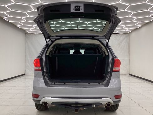 Used 2019 Dodge Journey Crossroad w/ Popular Equipment Group AWD/4WD image 41