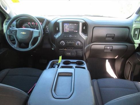 Used 2022 Chevrolet Silverado 1500 Custom image 11