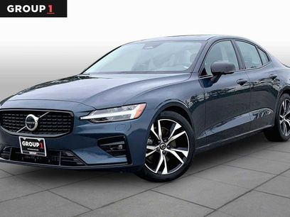 Used 2025 Volvo S60 B5 Plus