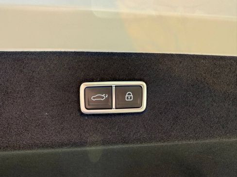 Certified 2025 Hyundai Ioniq 6 Limited RWD image 12