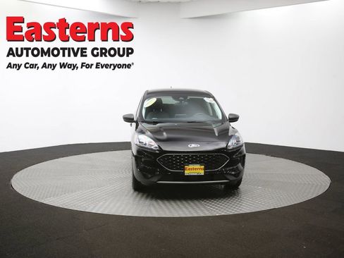 Used 2022 Ford Escape SE image 51