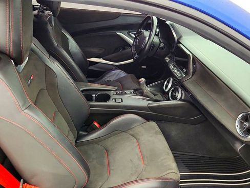 Used 2021 Chevrolet Camaro LT w/ RS Package image 24
